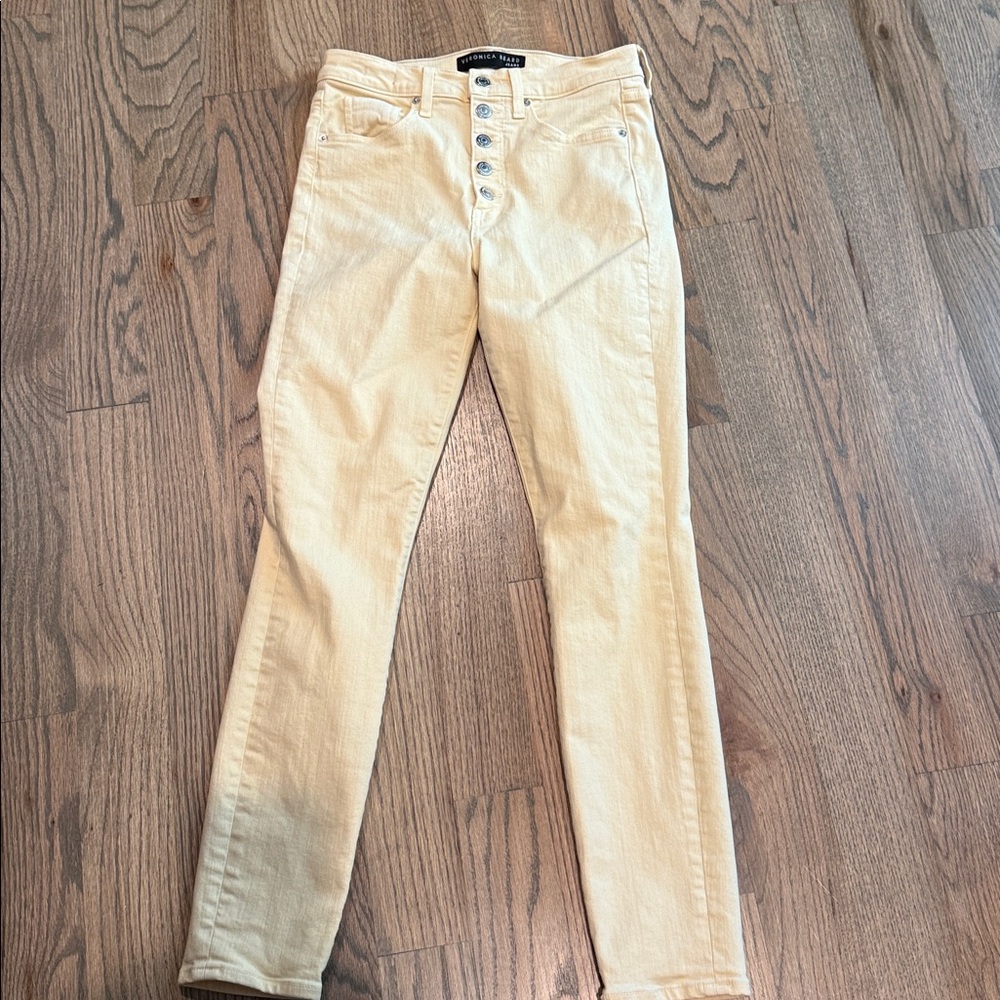 Veronica Beard skinny high rise brand new pale yellow jeans!